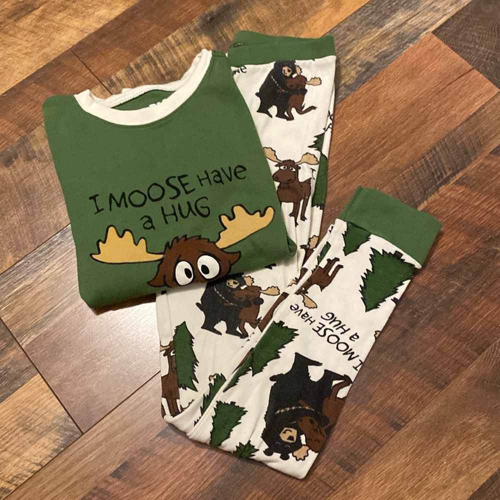 Lazy One Moose Pajamas Boys Size 8